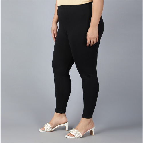 Best Leggings & Bottoms for Every Workout & Sport